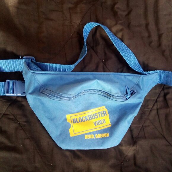Last Blockbuster Video Bend Oregon Fanny Pack Belt Bag Waist Pouch - Picture 2 of 5